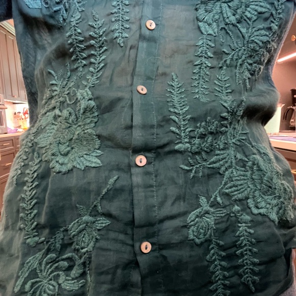 VGUC sheer embroidered top from Anthropologie - Picture 5 of 6
